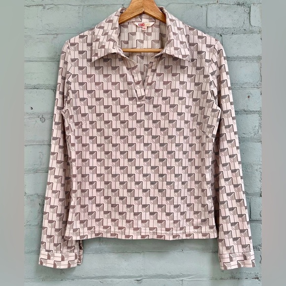 Vintage Geometric Patterned Collared Top - Picture 5 of 7